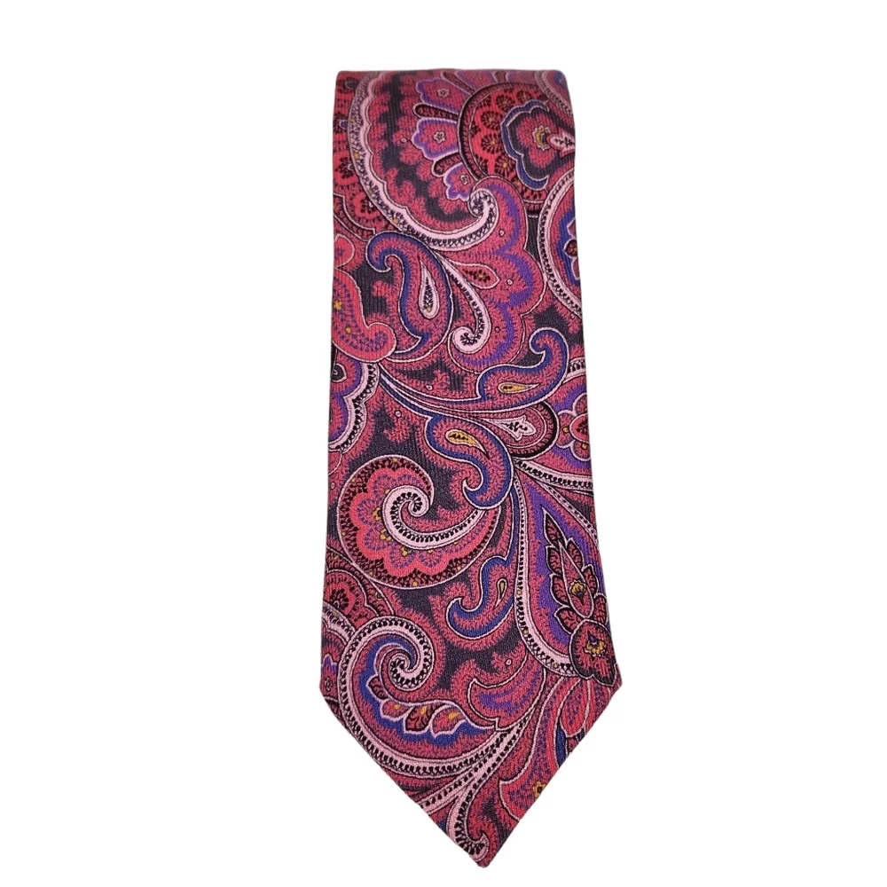 J. Z. Richards Gallery Collection 100% Silk Pink Paisley Hand Made Mens Neck Tie